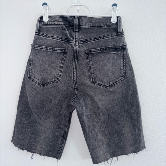 High Waisted Bermuda Shorts - Picture 3 of 8